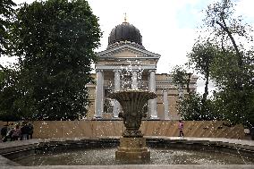Soborna Square in OdesaSoborna Square in Odesa